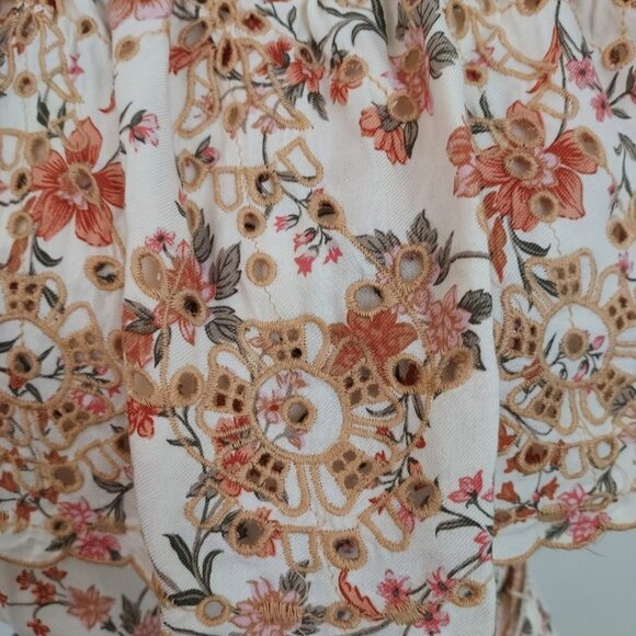 American Eagle Floral Print Embroidered Cropped Jumpsuit - Picture 12 of 13
